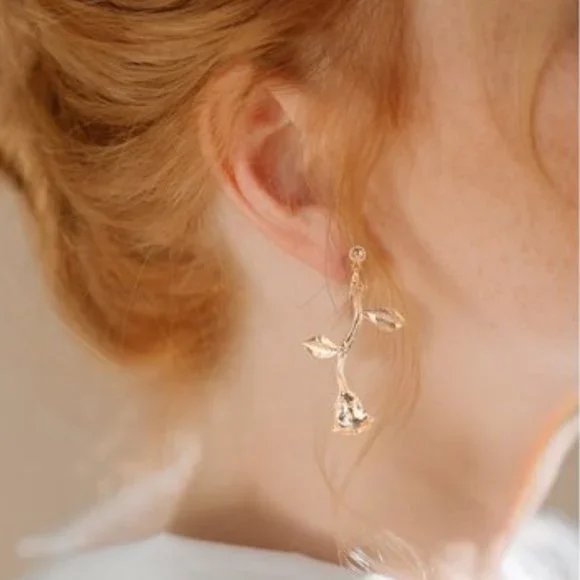 NEW Beautiful GOLDEN ROSE Drop Stud Earrings - Elegant! Classy! Stylish BRIDAL - Picture 2 of 3